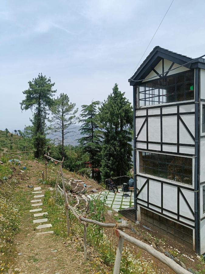 Хостел Sugar Cube Retreat Шимла Экстерьер фото
